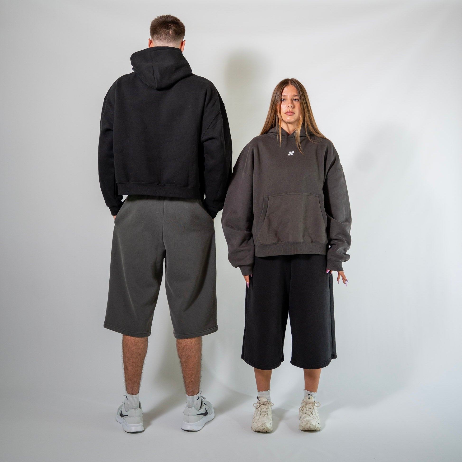 Essential Cropped Hoodie