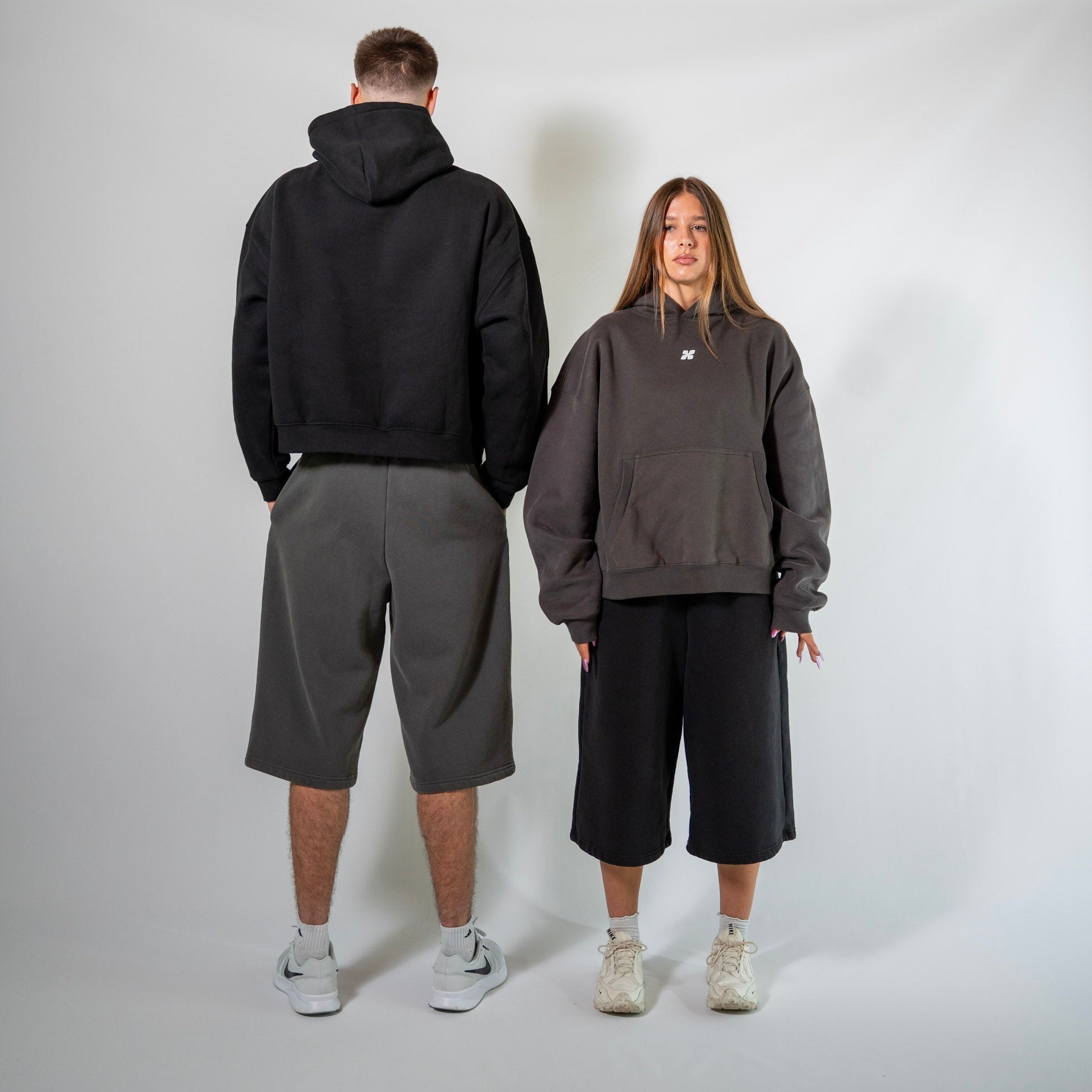 Essential Cropped Hoodie