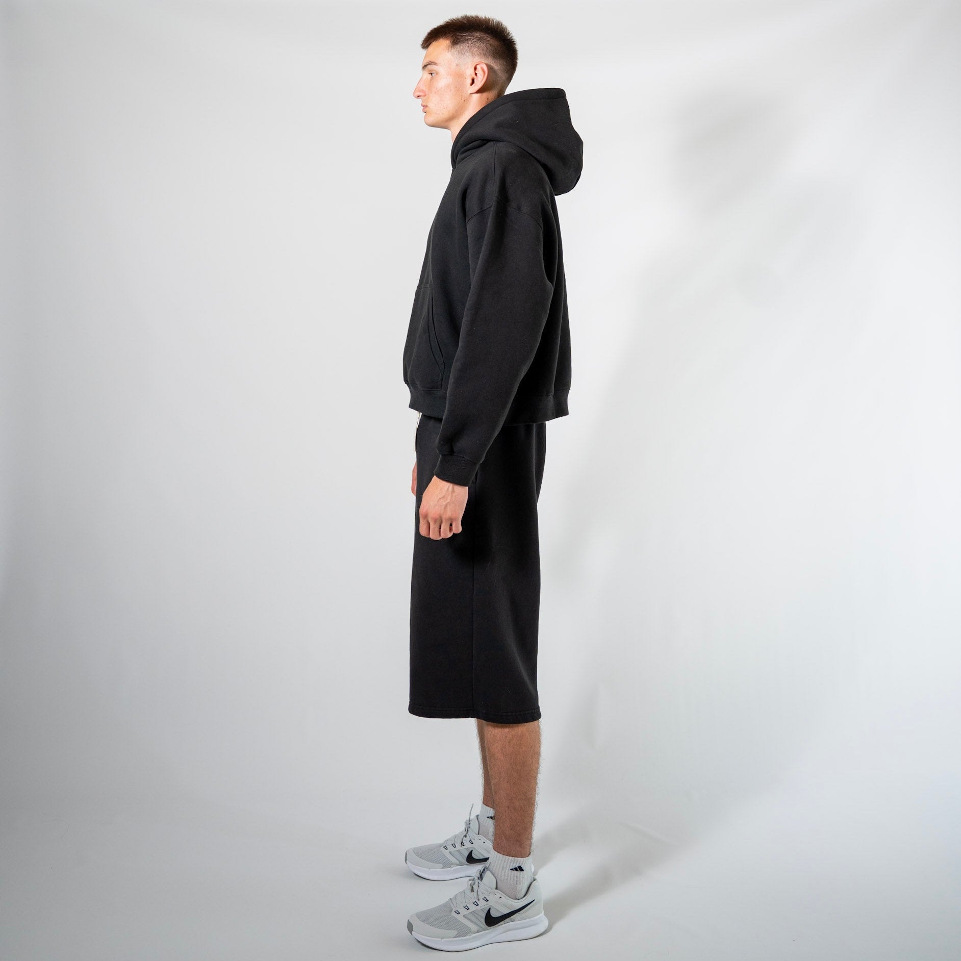Essential Cropped Hoodie