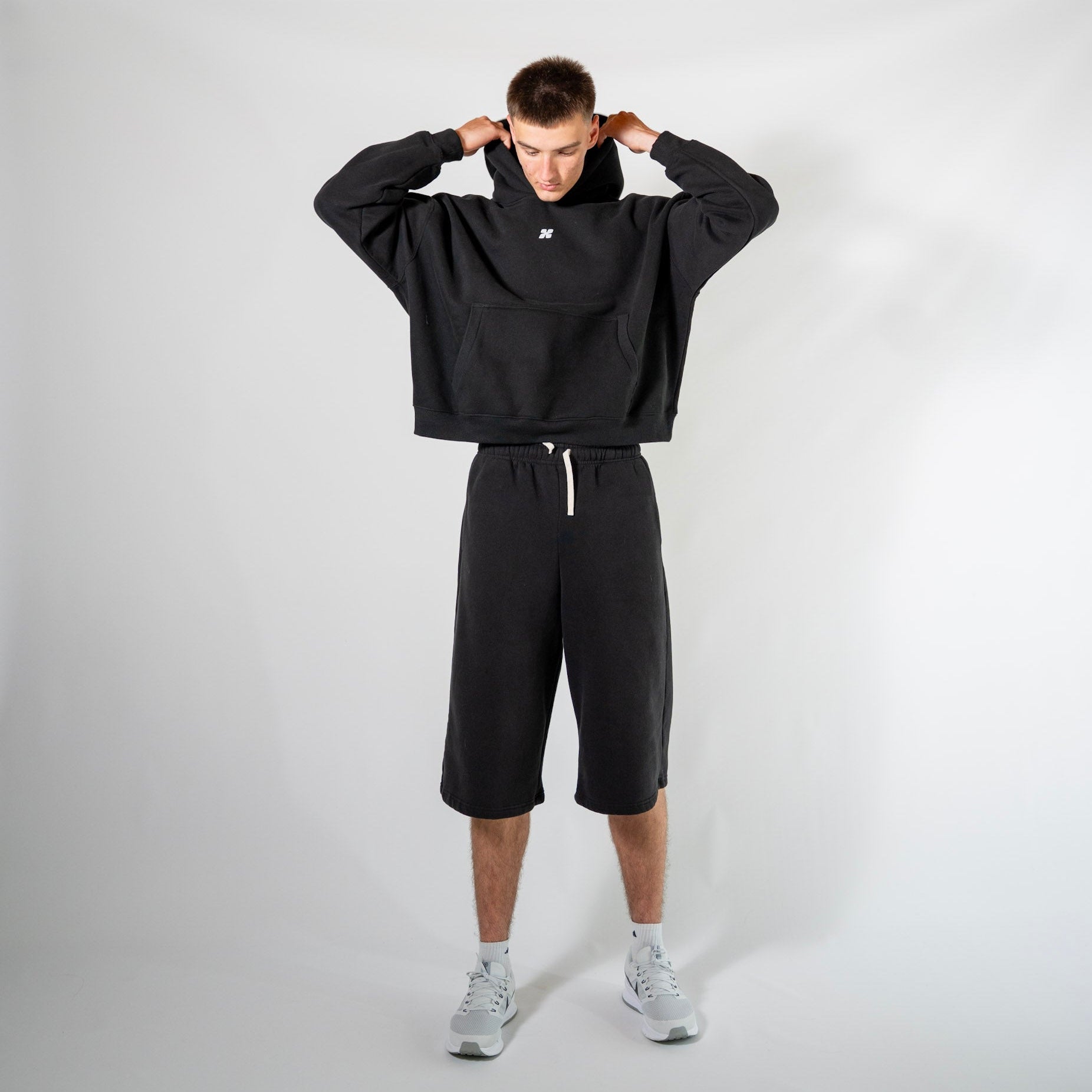 Essential Cropped Hoodie